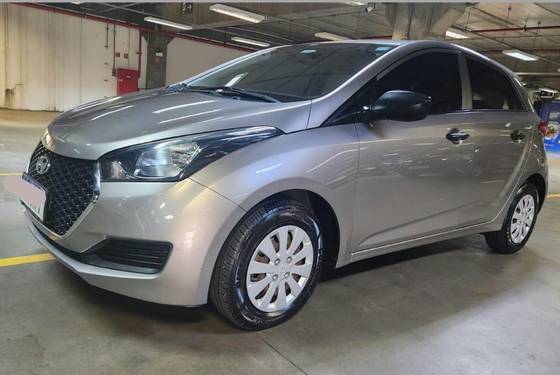 HYUNDAI HB20 1.0 COMFORT 12V FLEX 4P MANUAL